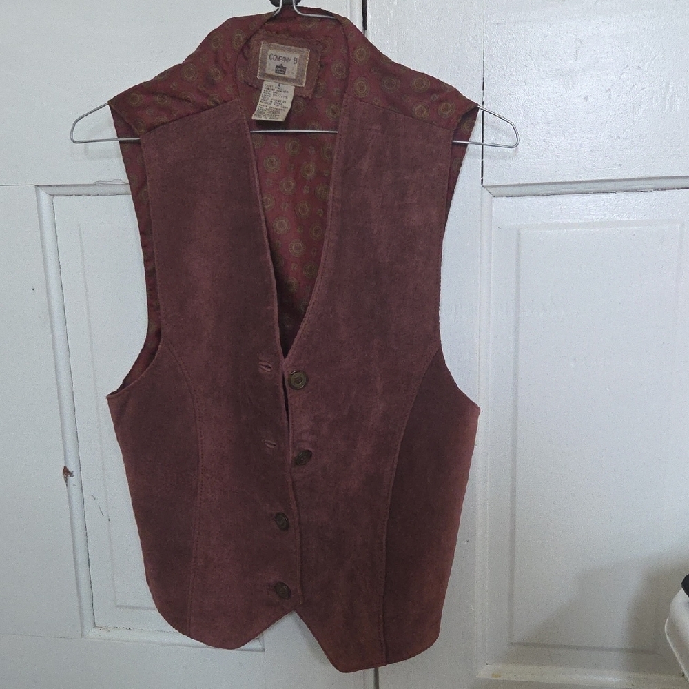 Corduroy Button-Up Vest